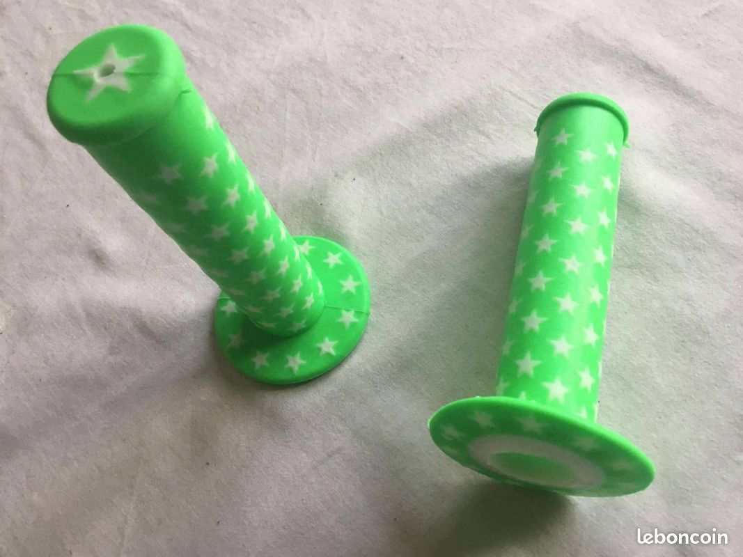 Poignées BMX Old School OGK Mach Japan – Vintage – Bleu – 22mm & 25mm – Neuf Sous Emballage