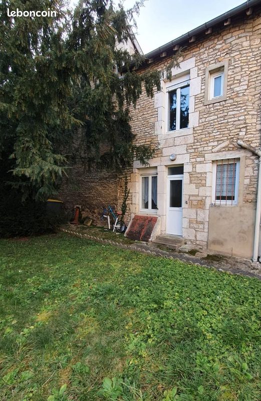 Appartement 3 pièces 40 m² · à Chaumont · 40 m² · 410 €