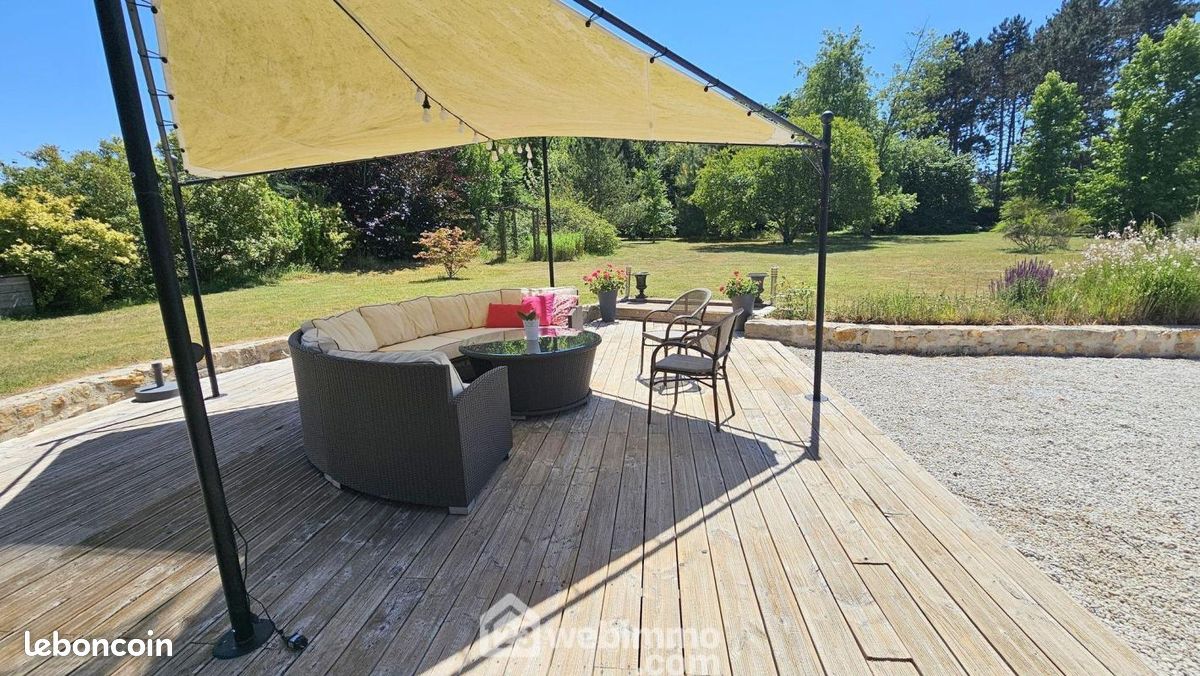 Maison 7 pièces 236 m² · à Le Vaudoué · 236 m² · 629 600 €