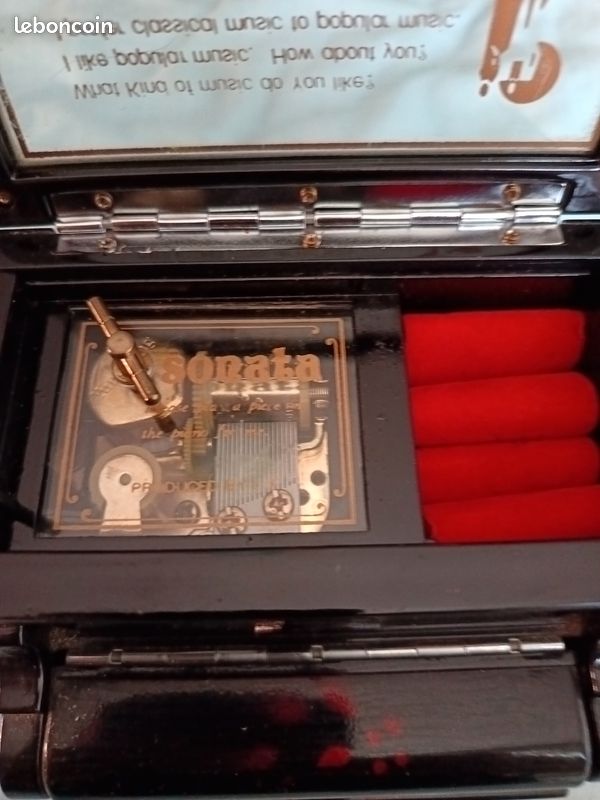 Boîte à bijoux musicale (image 2)