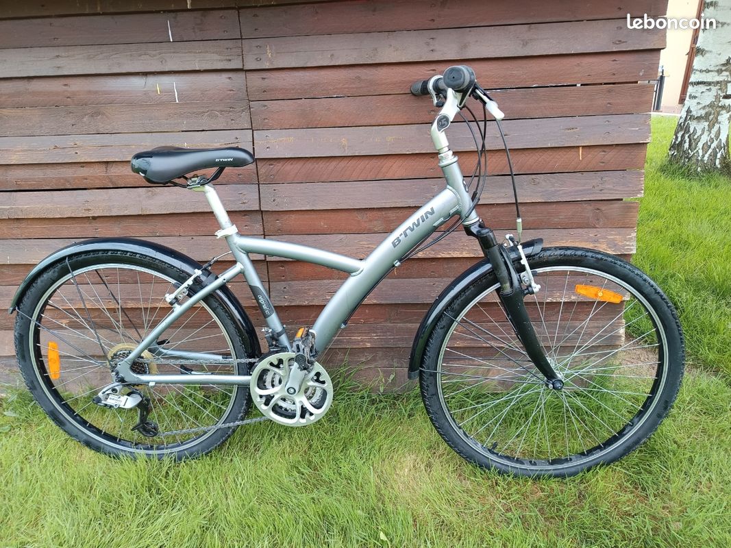 Vtc Original Velo Femme Btwin Vtc De Vélo Decathlon Riverside 320