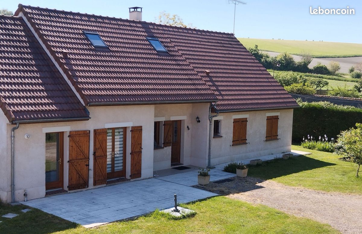 Maison 7 pièces 160 m² · à Branches · 160 m² · 269 000 €