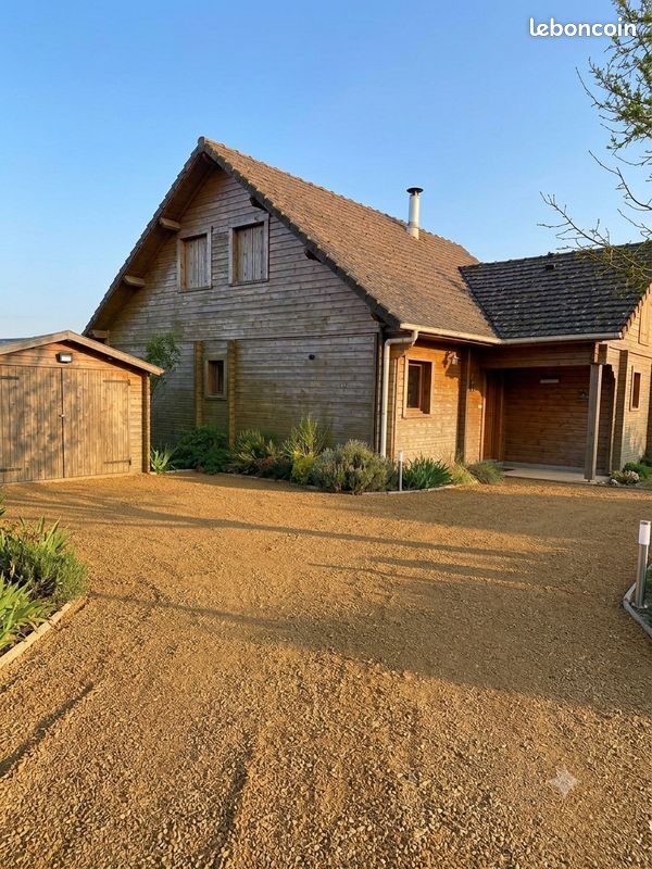 Maison 7 pièces 150 m² · à Perpezac-le-Blanc · 150 m² · 189 000 €