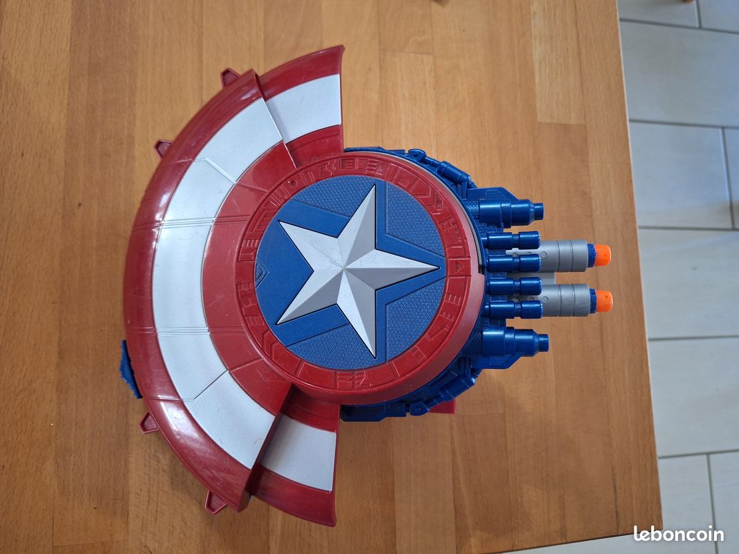 Nerf Bouclier tireur de fléchettes Captain America Marvel Civil War (image 2)