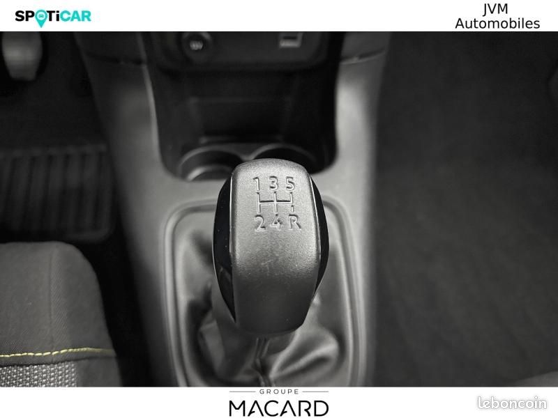 Citroen C3 1.2 PureTech 83ch S&S Feel Pack (image 35)