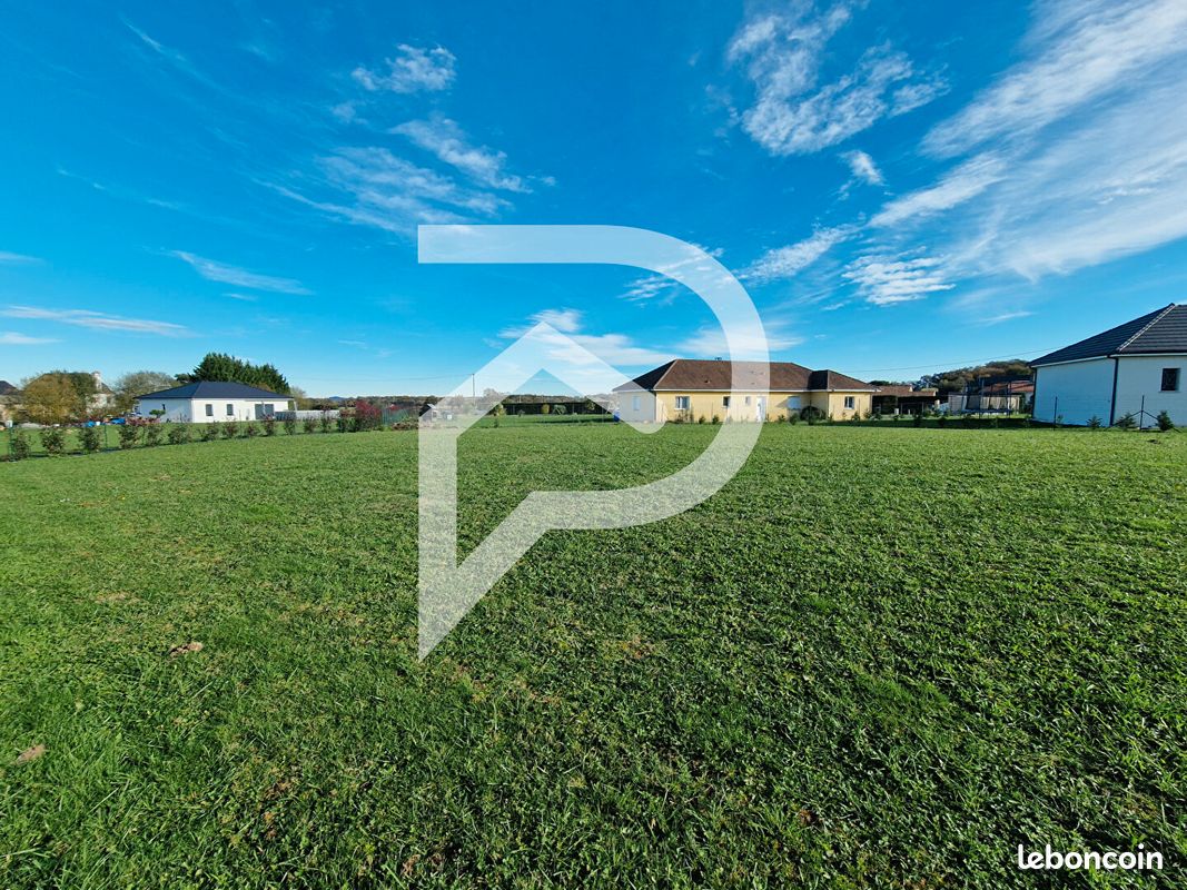 Terrain 1686 m² · à Arthez-de-Béarn · 1 686 m² · 39 500 €
