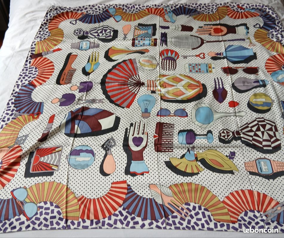 Foulard Bimba Y Lola , neuf (image 1)