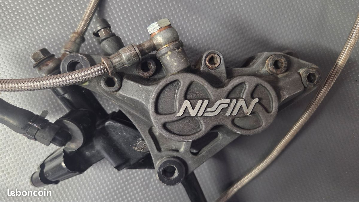 Maître-cylindre de frein avant + étrier Nissin 4 pistons + durite aviation – Entièrement révisé (image 3)