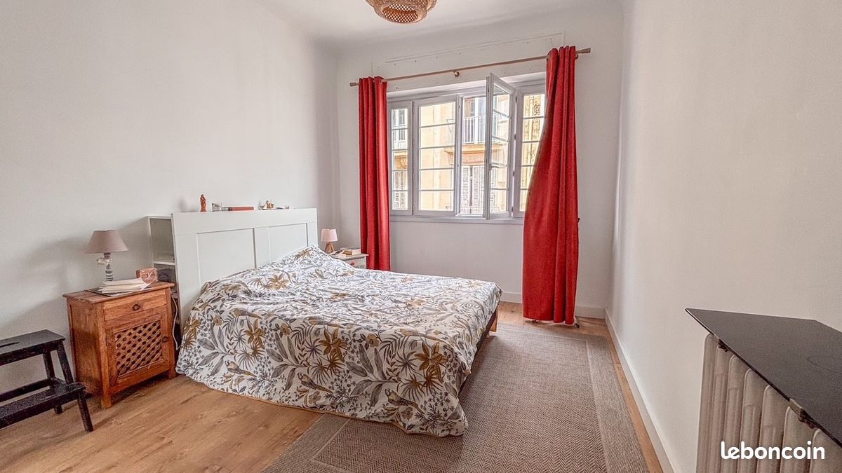 Appartement 4 pièces 84 m² · à Toulon · 84 m² · 1 200 €
