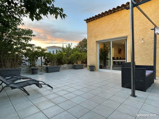 Villa 4 pièces 135 m²