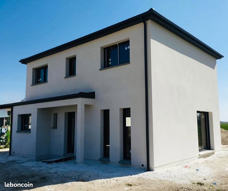 Maison 6 pièces 110 m² · à Saint-Amand-les-Eaux · 110 m² · 260 000 €