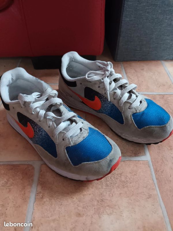 Basket Nike aire vintage taille 40 bonne état (image 5)