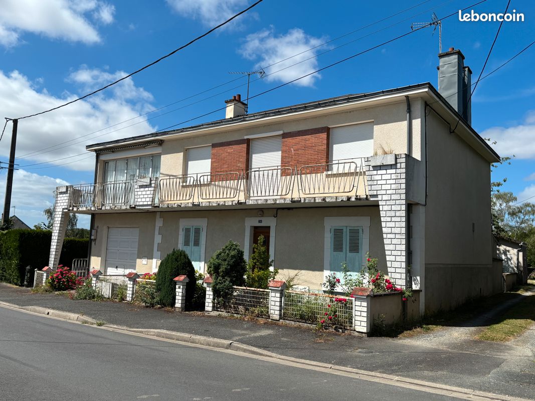 Maison 7 pièces 200 m² · à Villedieu-sur-Indre · 200 m² · 139 000 €