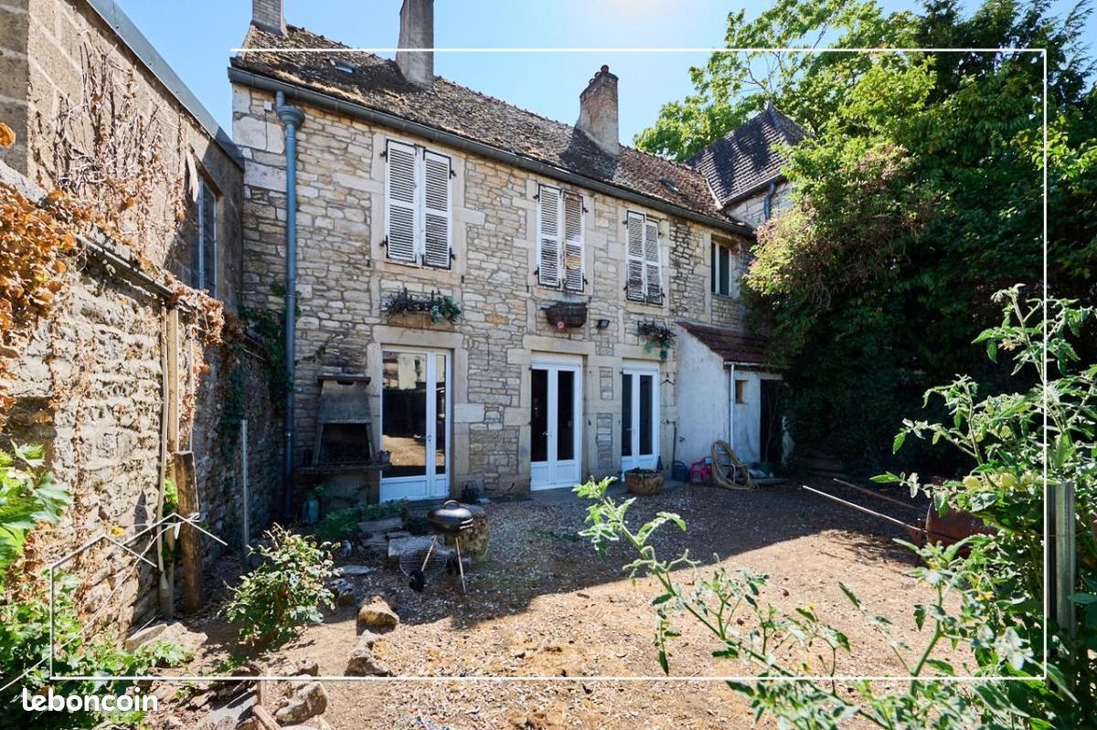 Maison 4 pièces 120 m² · à Morey-Saint-Denis · 120 m² · 238 500 €
