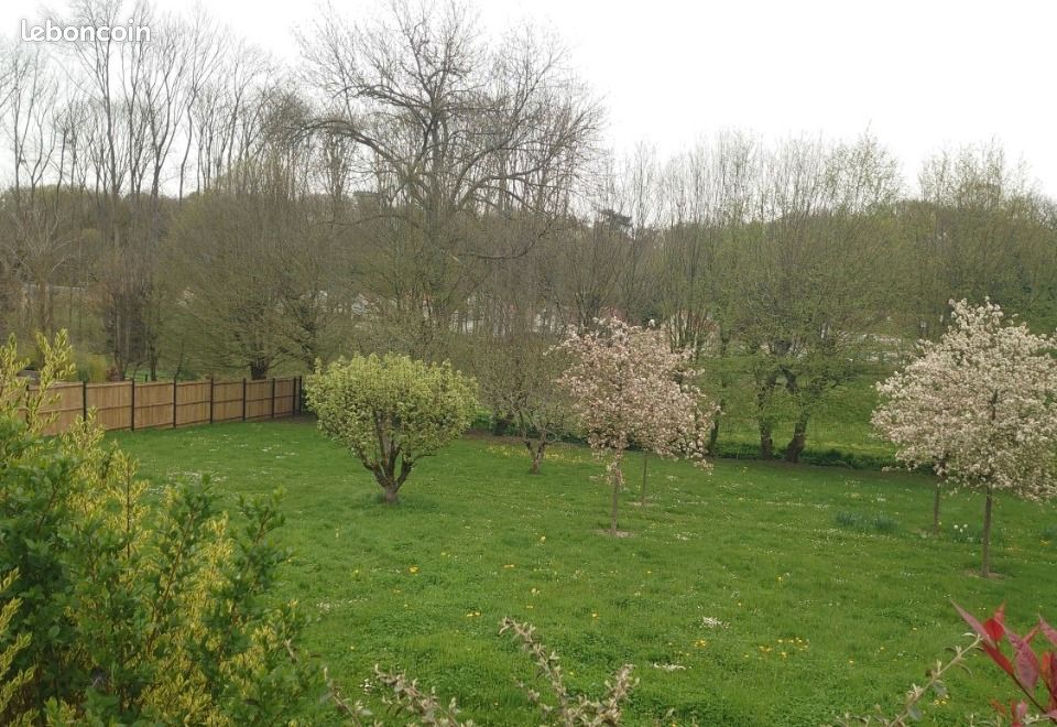 Terrain 1 000 m² Richebourg · 179 000 €
