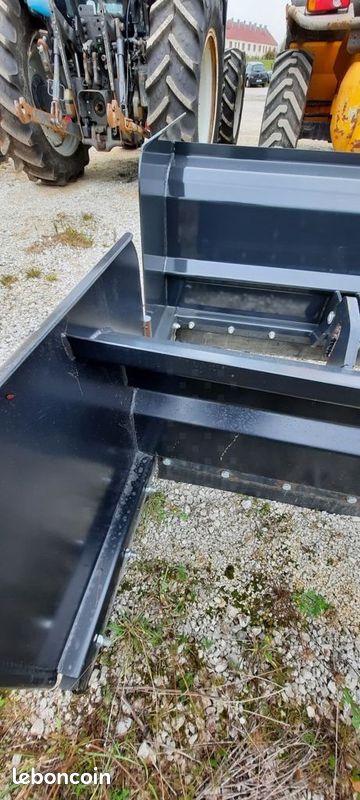 Racleur à lisier poussant tirant (image 6)