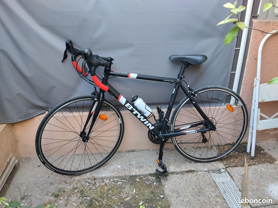 Vélo de course (image 1)