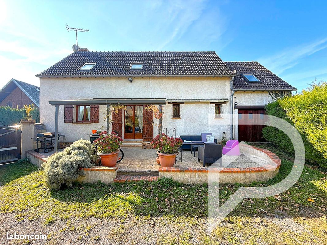 Maison 6 pièces 104 m² · à Estrées-Saint-Denis · 104 m² · 233 000 €