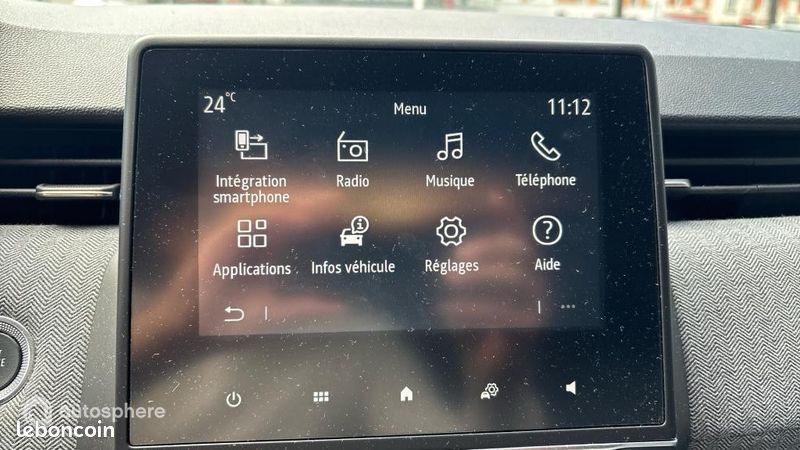 Renault Clio 1.6 E-Tech 145ch full hybrid Techno (image 18)