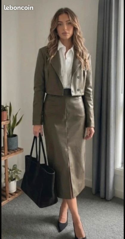 Ensemble Veste Et Jupe Femme Taille 42 - Occasion Très Bon état