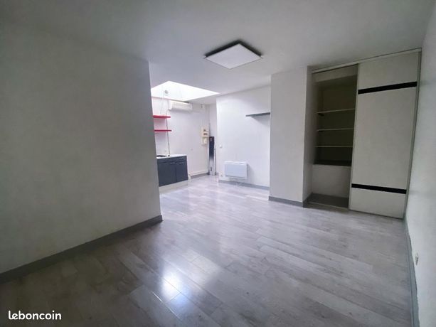 Studio 1 pièce 23 m²
