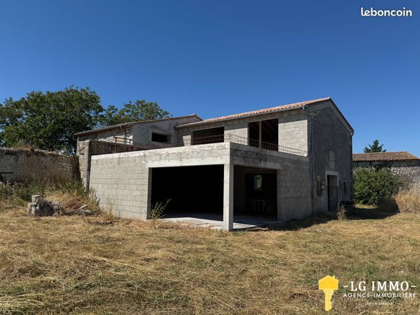 Maison 7 pièces 267 m²
