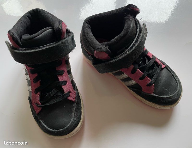 Baskets fille Adidas 25 Chaussures