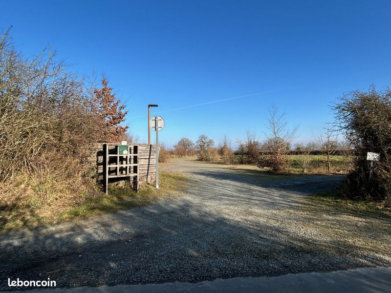 Terrain 1 000 m² Coutieres · à Les Châteliers · 18 500 €