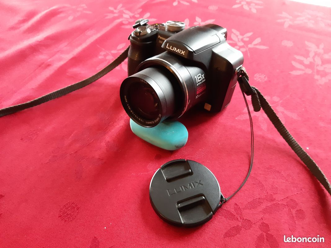 Appareil photo LUMIX FZ28 (image 2)