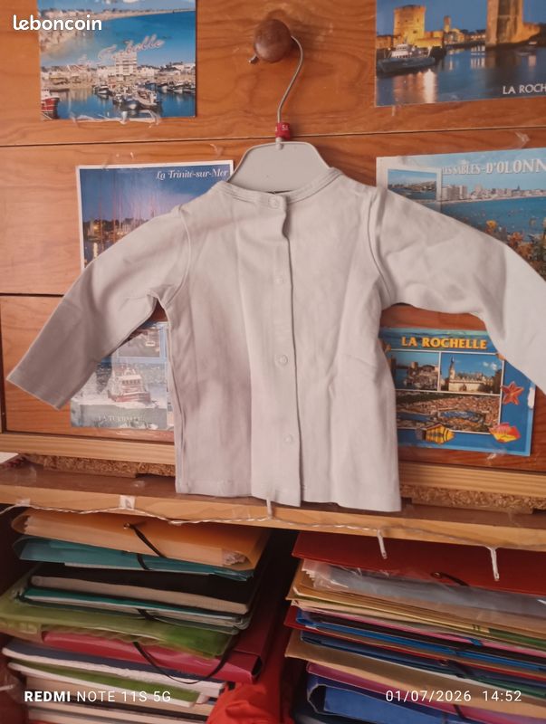 Tee shirt manches longues pour garçon taille 3 mois (image 2)
