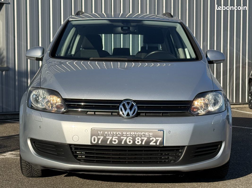 Volkswagen Golf Plus 1.6 TDI 105ch Confortline Garantie 6 Mois (image 8)