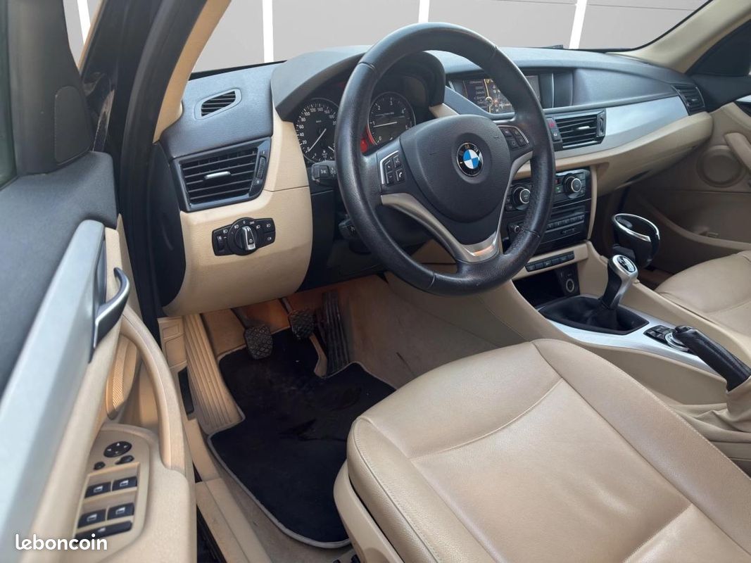 Bmw X1 18 D 145 LOUNGE SDRIVE (image 9)