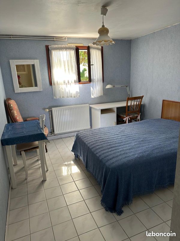 Appartement 2 pièces 18 m² · à Poitiers · 18 m² · 330 €