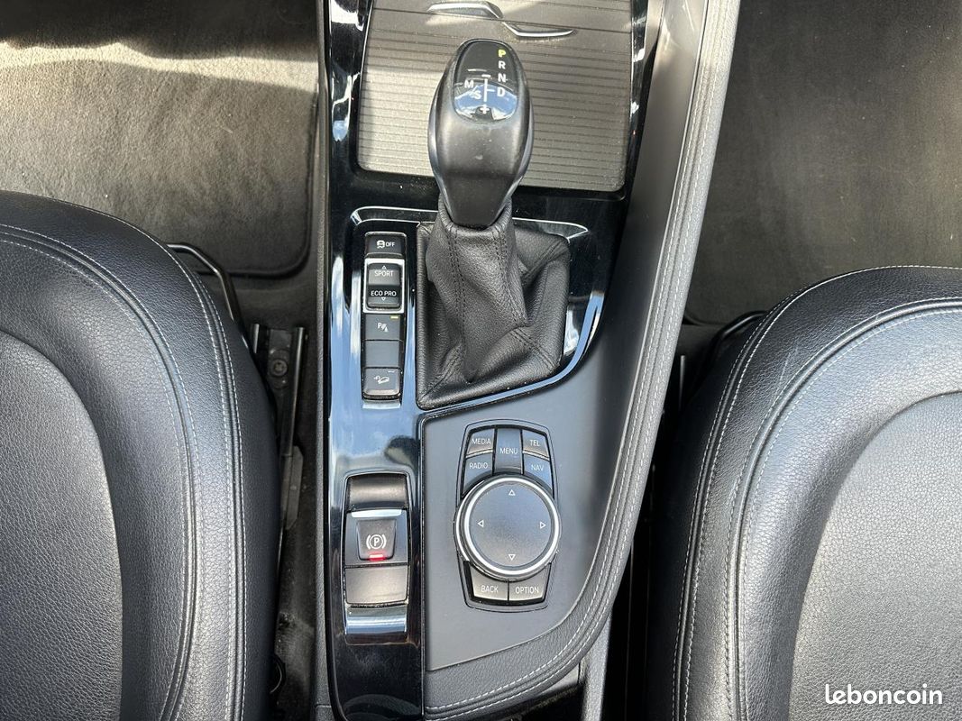 Bmw x1 xdrive 20d 190 ch bva sport xline ph1 (image 30)