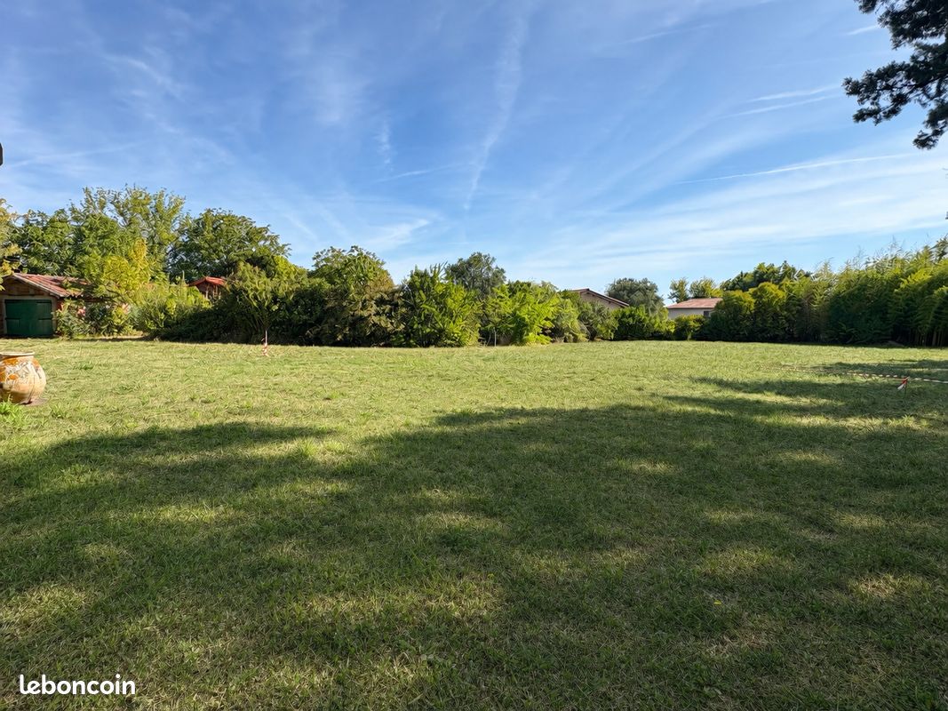 Terrains centre de Castanet Tolosan · à Castanet-Tolosan · 209 500 €