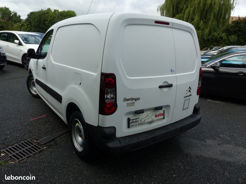 Citroen BERLINGO 20 L1 1.6 VTI 95 CONFORT (image 4)