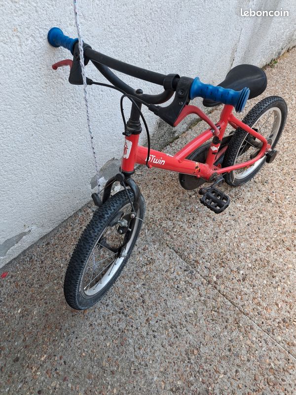 Velo enfant 16 pouces Decathlon (image 3)
