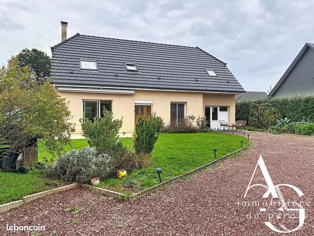 Maison 6 pièces 162 m² · à Bolleville · 162,2 m² · 294 000 €