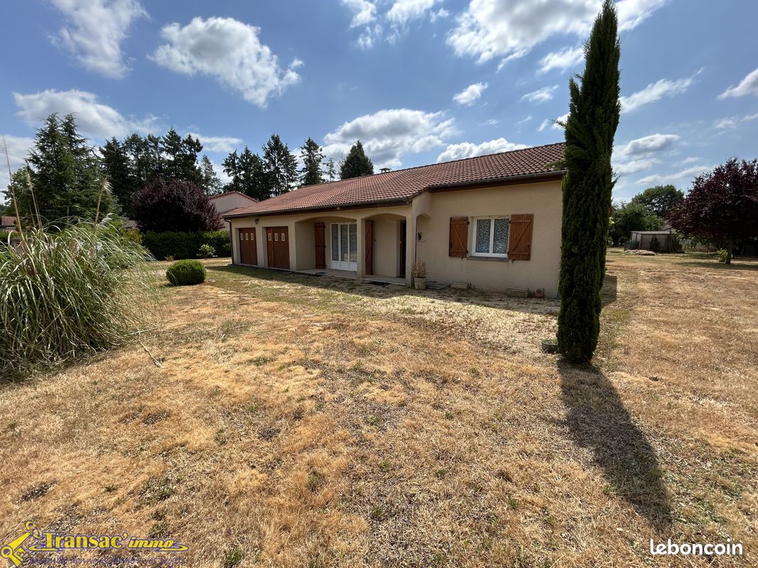 Maison 3 pièces 90 m² · à Puy-Guillaume · 90 m² · 233 200 €