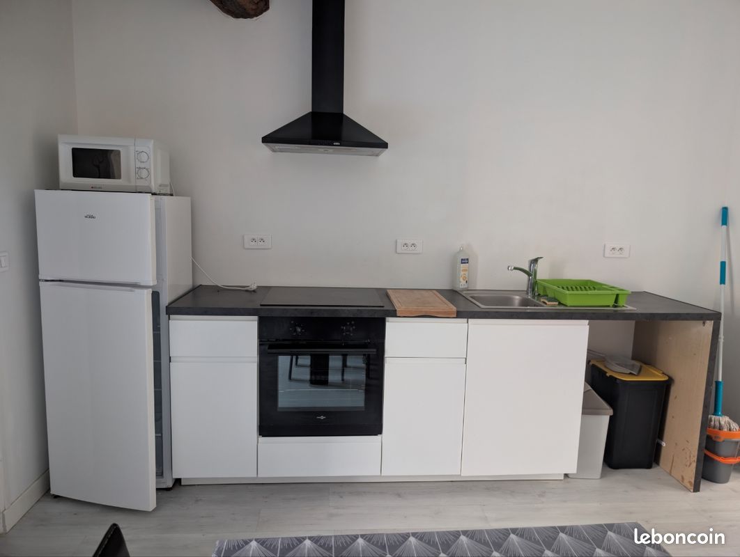 Appartement 4 pièces 100 m² · à Poitiers · 100 m² · 922 €/mois