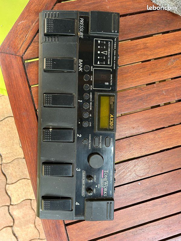 Korg AX30-G (image 1)
