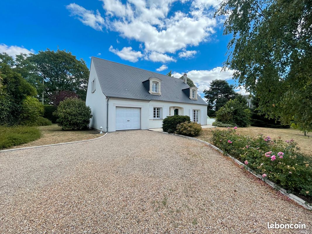 Maison 7 pièces 174 m² · à Orléans · 174 m² · 696 000 €