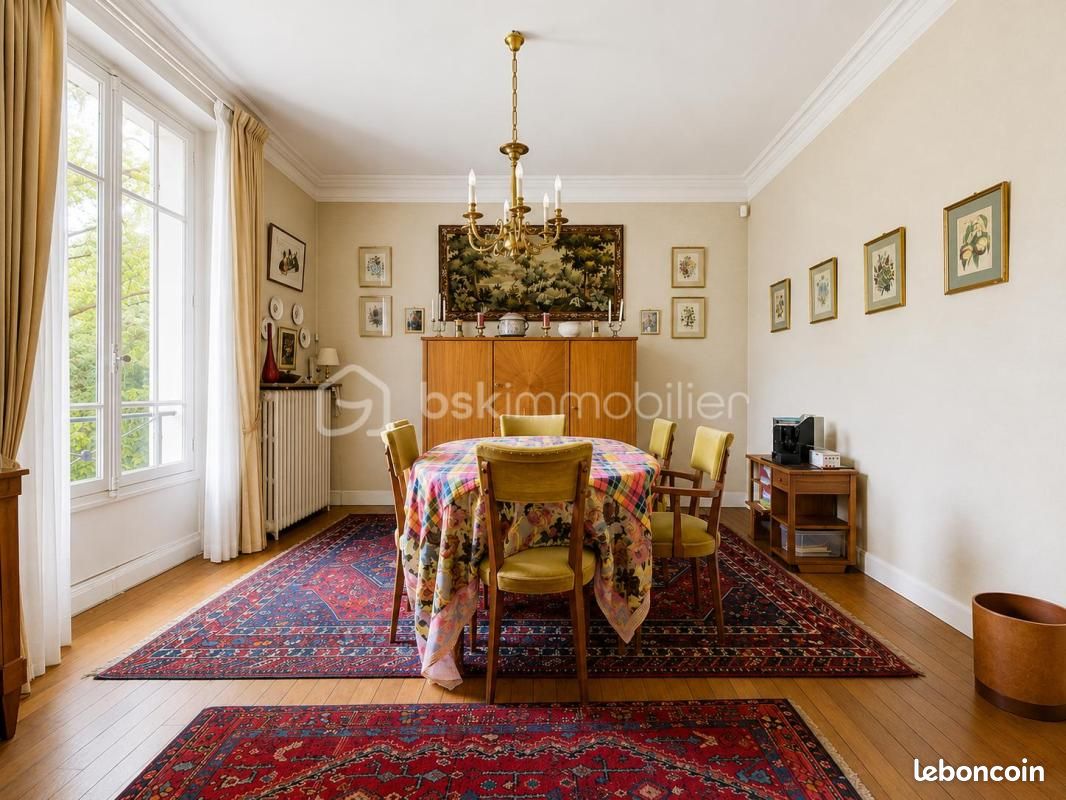 Maison 11 pièces 192 m² · à Le Vésinet · 192 m² · 1 350 000 €