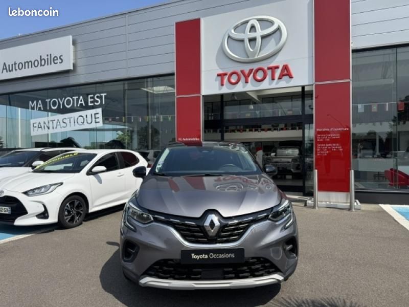 Renault Captur 1.3 TCe 130ch FAP Intens EDC (image 2)