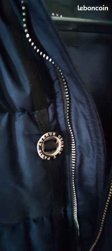 B11m: Doudoune épaisse "Avenue Georges IV Paris". Neuf. Bleu Navy. Taille M (image 19)