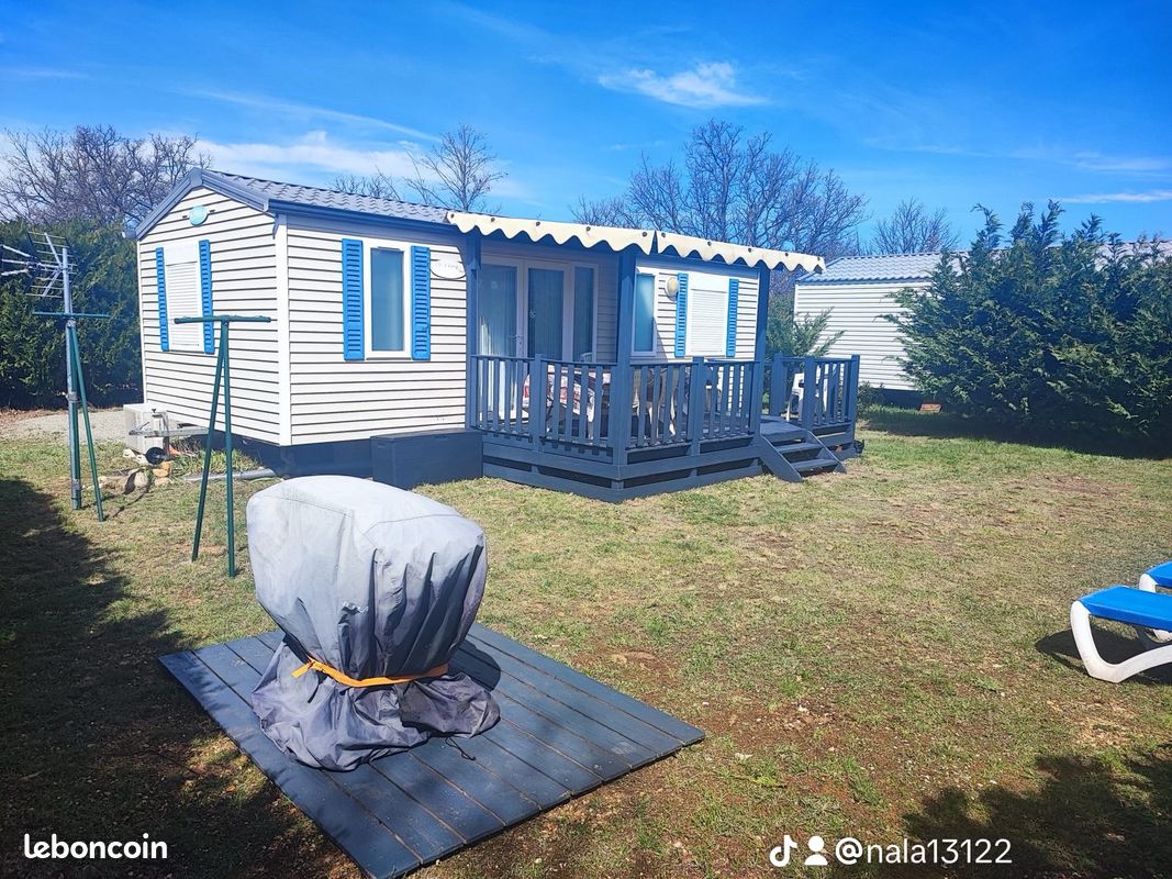 Local commercial 3 pièces 36 m² · à Sainte-Croix-du-Verdon · 36 m² · 31 500 €