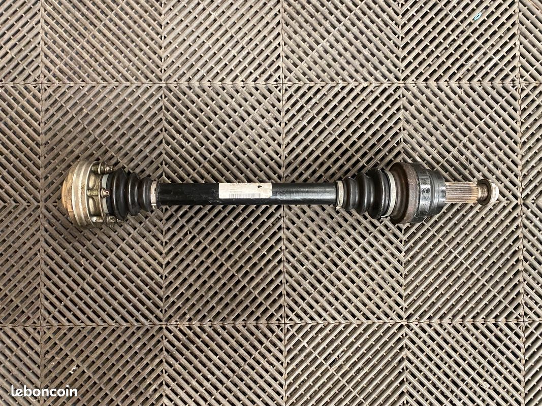 Cardan arrière BMW X6 E71 M / X5 E70 M 555 cv / X5 F15 / X6 F16 40D M50D -  Équipement auto