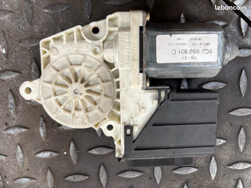 Pièces porte AVD Ibiza 6L 3p ph1 (image 3)