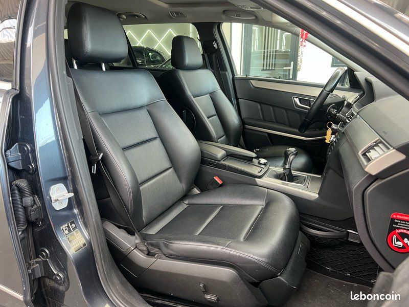 🟢 Mercedes-Benz Classe E 200 Break 2.2 CDI 136ch Avantgarde "Toit Ouvrant-Crit’Air 2" (image 5)