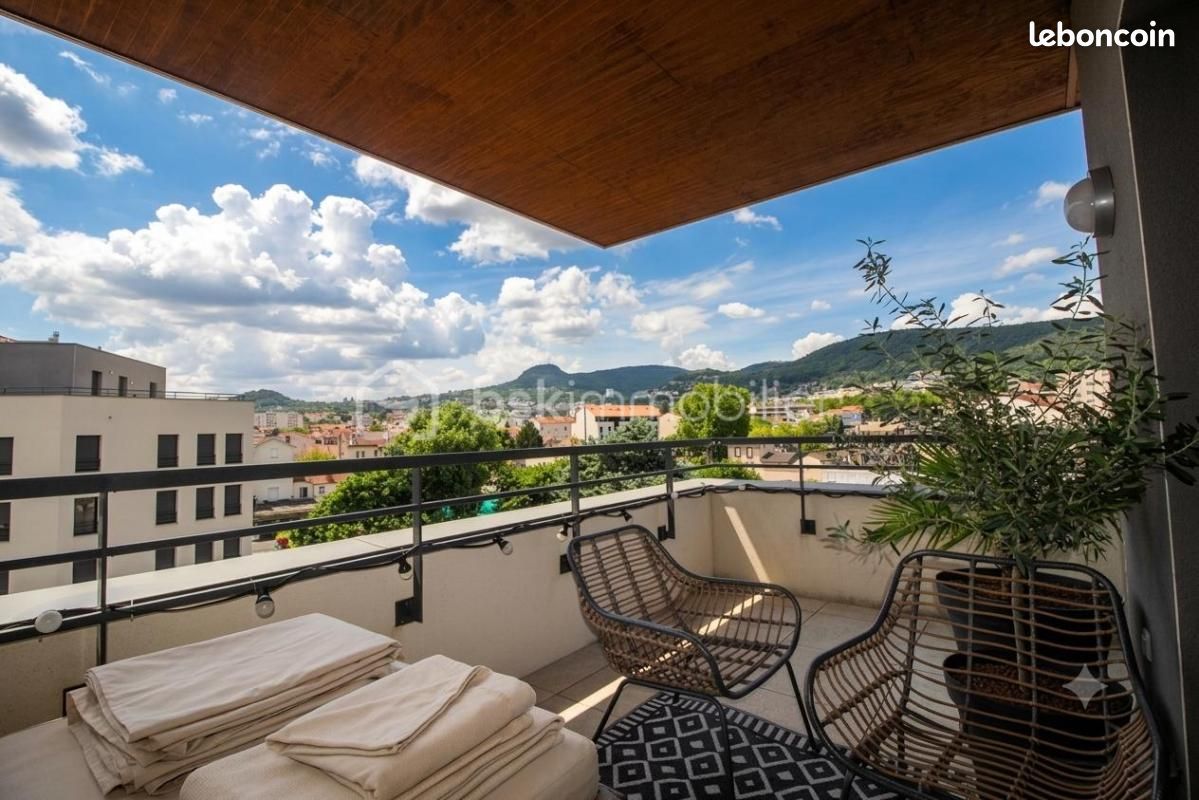 Appartement 3 pièces 65 m² · à Clermont-Ferrand · 65 m² · 235 000 €